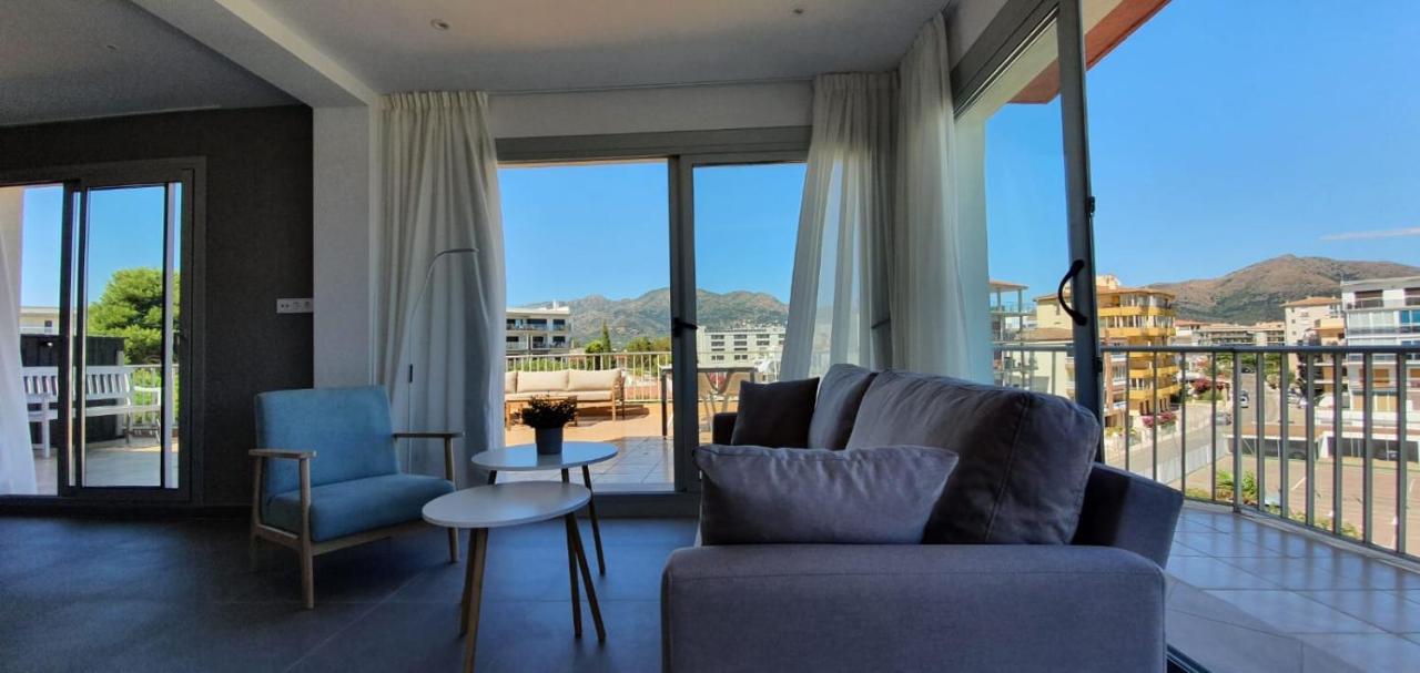 Beautiful Loft, Huge Sunny Terrace, View Over The Beach And Sea Roses Luaran gambar